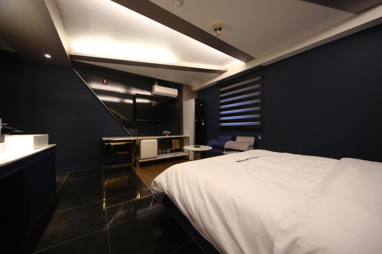 Hotel Yeogiatte Daegu Station Екстер'єр фото