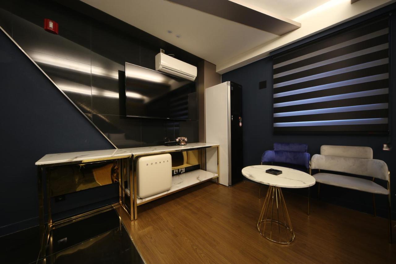 Hotel Yeogiatte Daegu Station Екстер'єр фото